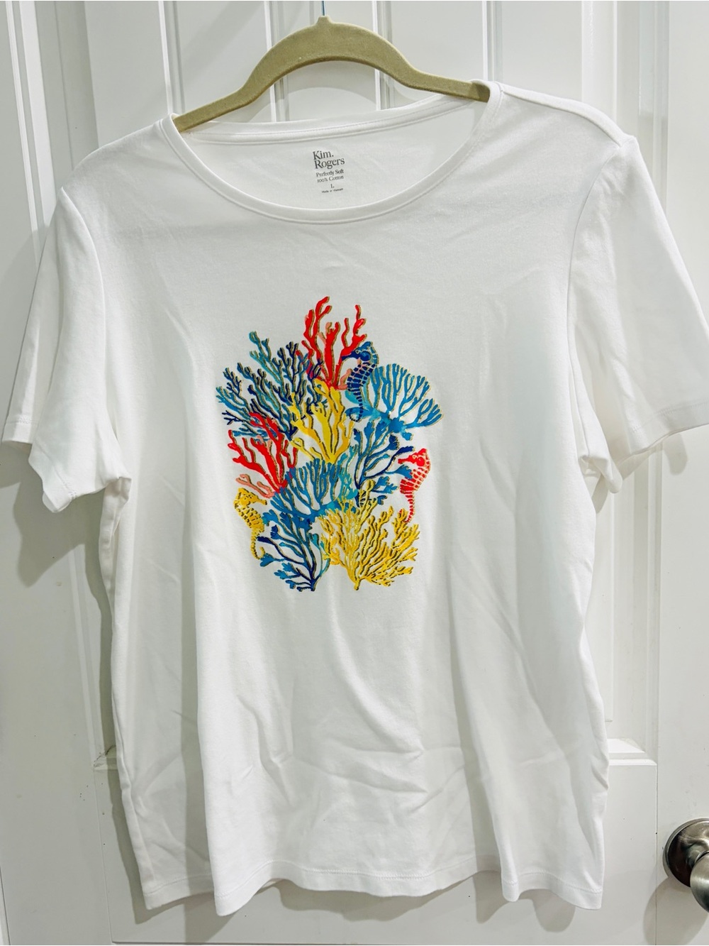 Kim Rogers White Tee with Colorful Coral outlined in Metallic Gold, Large